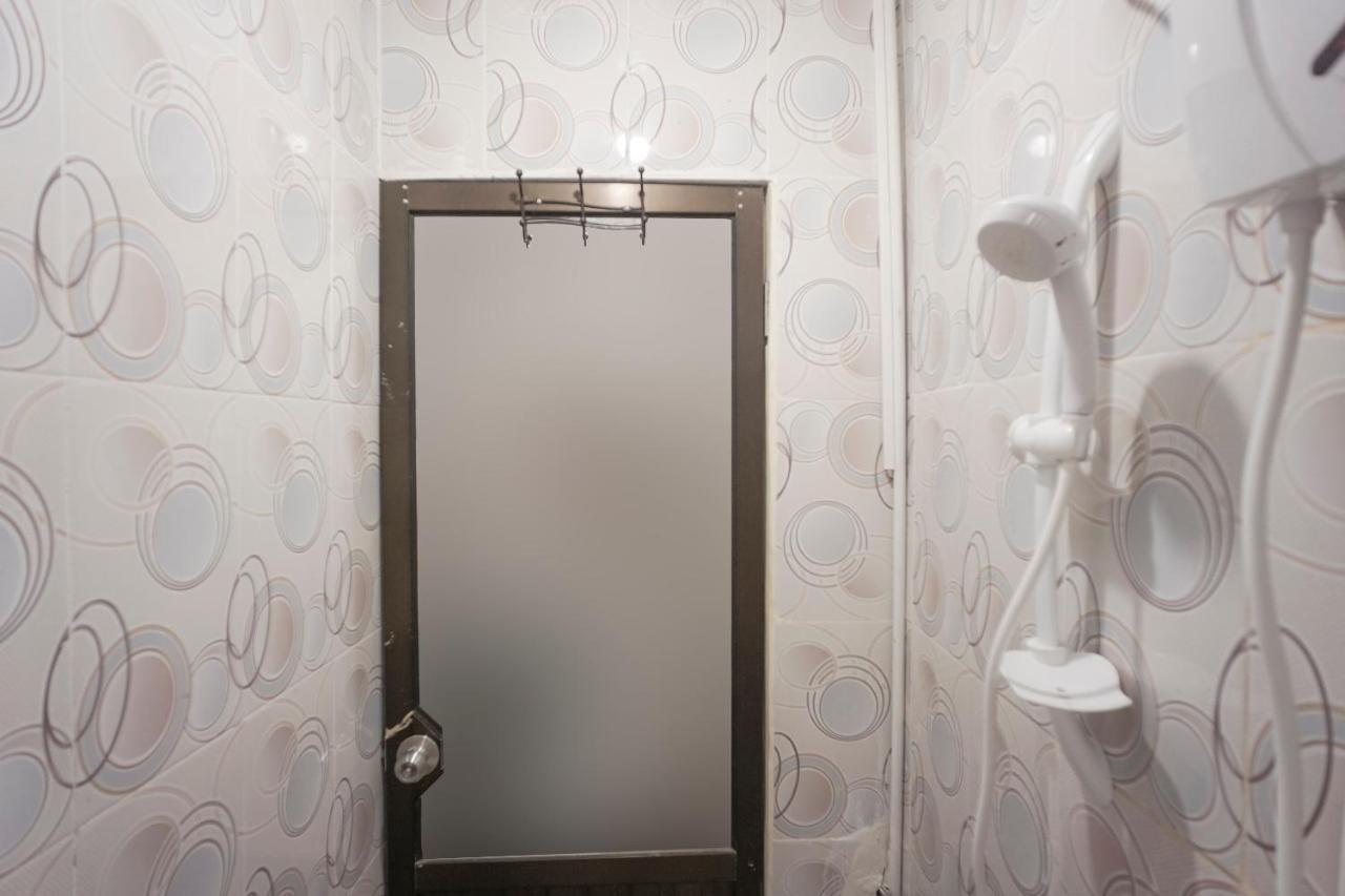 Oyo 2598 Hotel Chocolate Langsa Екстериор снимка